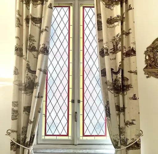 Casa Dell'inno Di Mameli Daire
